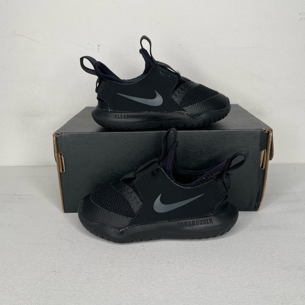 Nike Flex Runner Black Size 6C
